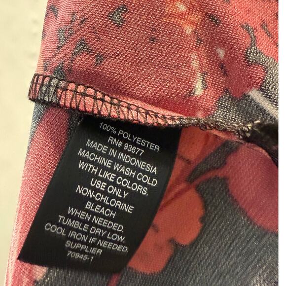 Worthington NWT Women's Size L Large Blouse Floral Print Black Red 3/4 Sleeves - Picture 6 of 6